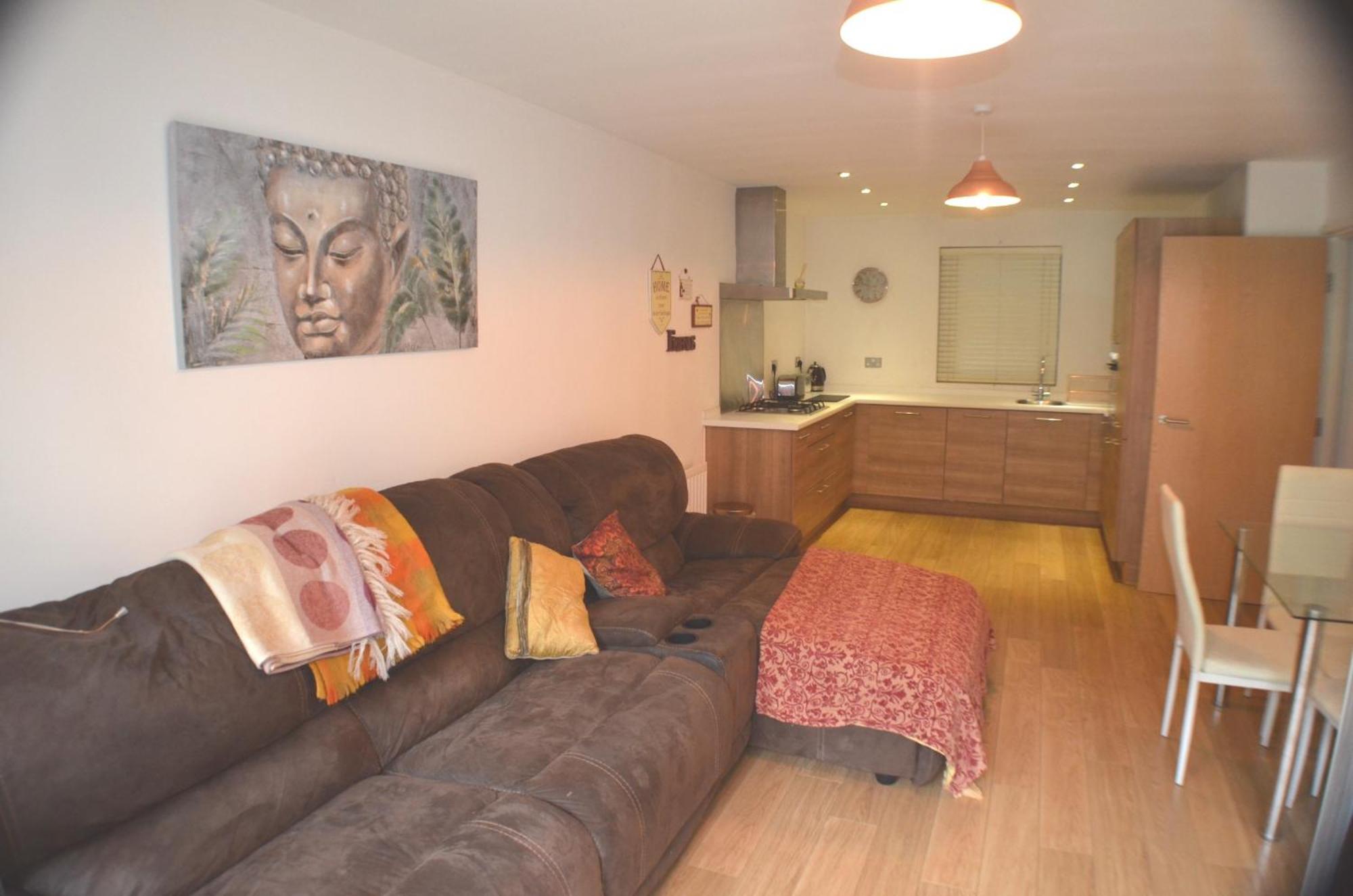 Brentwood Town Retreat - Large 2 Bedroom Apartment Exteriér fotografie